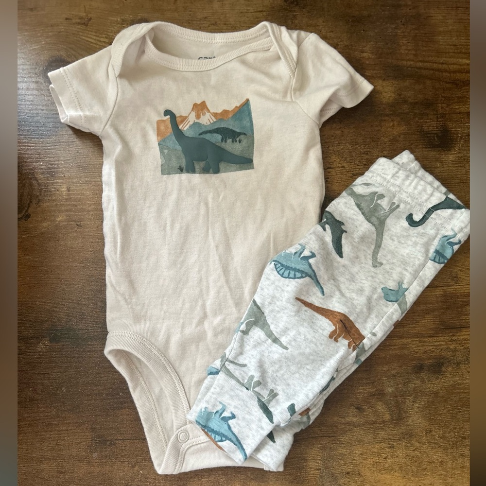 Dinosaur Print Baby One Piece Set